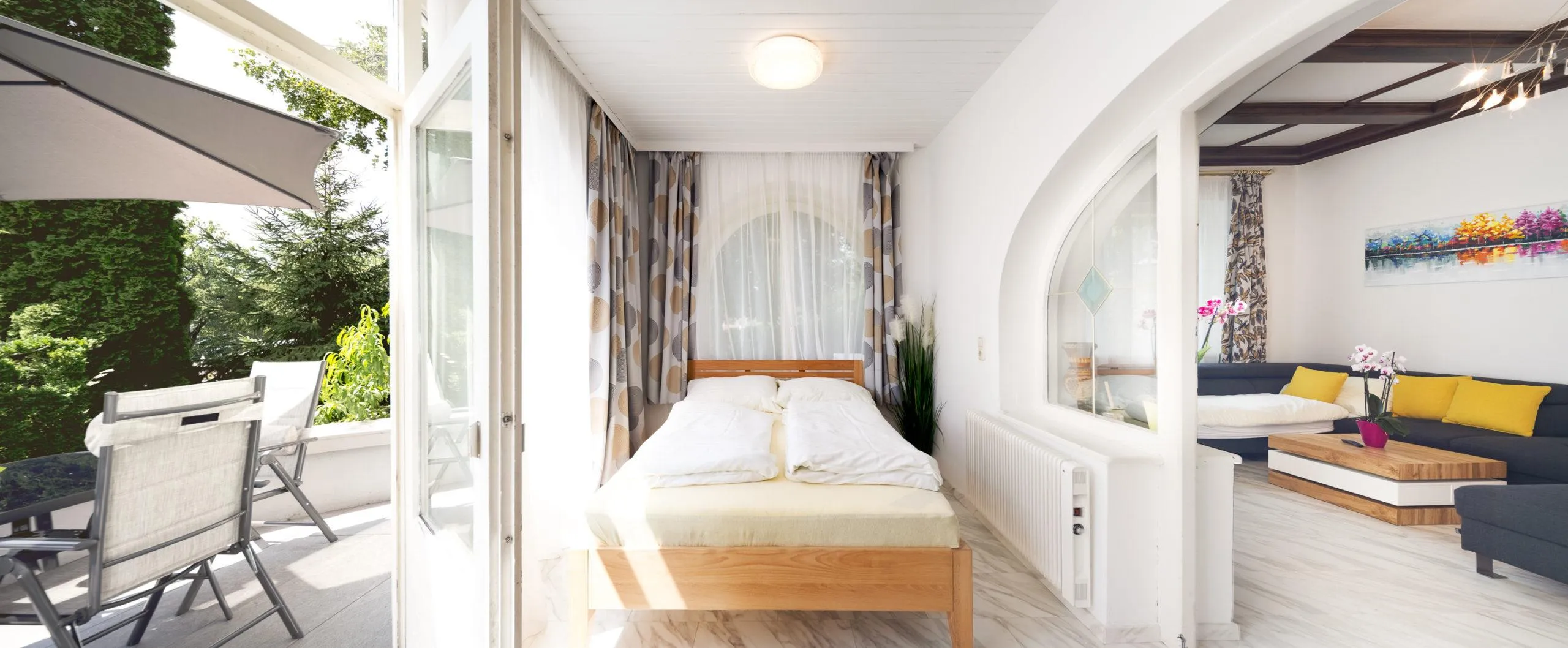 Barrierefreie Ferienwohnung Parkvilla des Strandhotel Orchidee am Klopeiner See Kärnten.