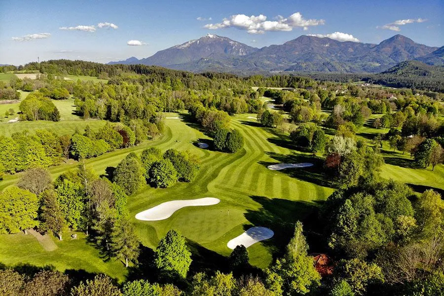 Golfen mit Greenfeeermäßigung durch unser Hotel Orchidee am Golfplatz Klopeiner See Südkärnten. Wir sind Mitgründerhotel