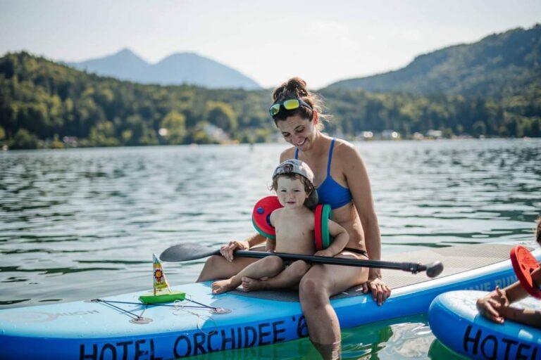 Sub boards stand up boards und Ruderboot Vermietung direkt beim barrierefreien Familien Strandhotel Orchidee am Klopeiner See